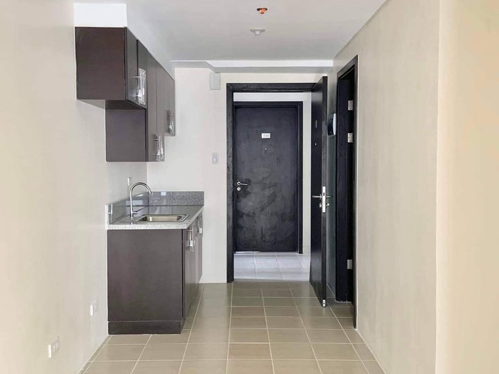 28sqm 1-bedroom Condo For Sale near Ortigas Mandaluyong Metro Manila