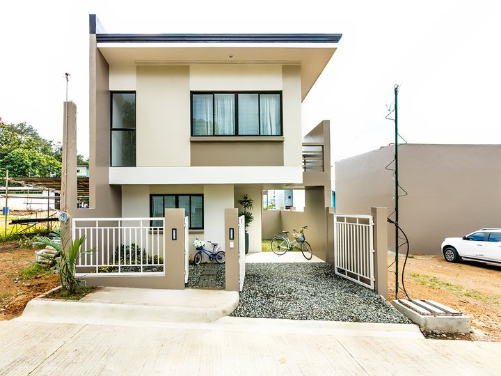 PRE-SELLING HOUSE IN EASTVIEW RESIDENCES PREMIERE SAN ROQUE ANTIPOLO