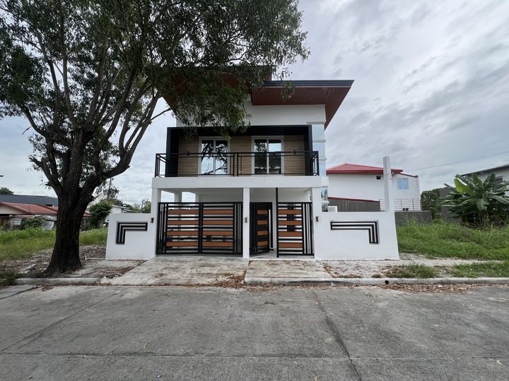 FOR SALE BRAND-NEW TWO STOREY HOUSE IN ANGELES CITY NEAR KOREAN TOWN