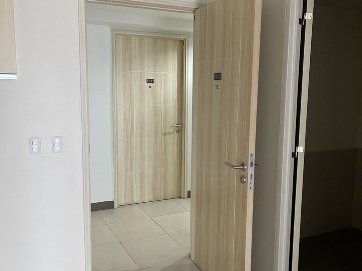 The Montane, BGC 1 Bedroom with Parking