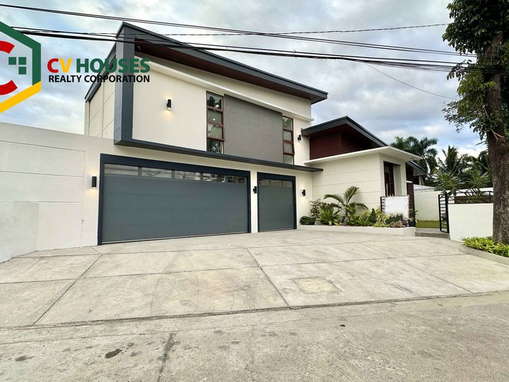 4 Bedroom House for Sale inside a secured subdivision in Angeles City