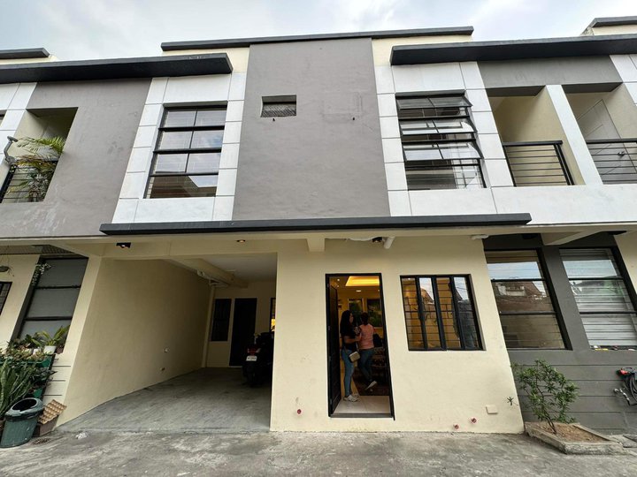 3Bedroom Townhouse for Sale in QC nr S&R Congressional