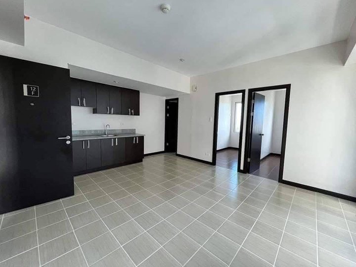 Ready For Occupancy 44.00 sqm 2-bedroom Residential Condo For Sale in Makati