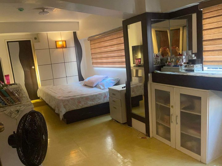 115.00 sqm 4-bedroom Condo For Sale in Quezon City / QC Metro Manila