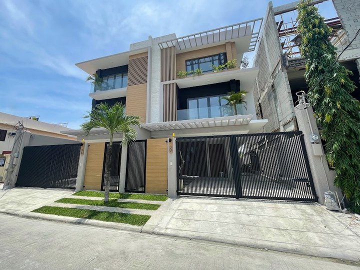 3-story Duplex house and lot with Elevator in Taguig City for sale