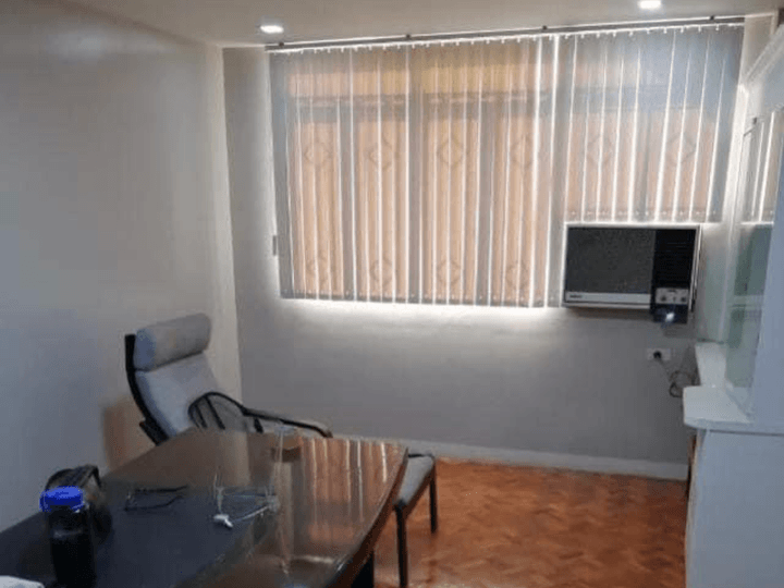 For Sale Galleria De Binondo, San Nicolas 4 Bedrooms, Bilevel [Condo 🏙