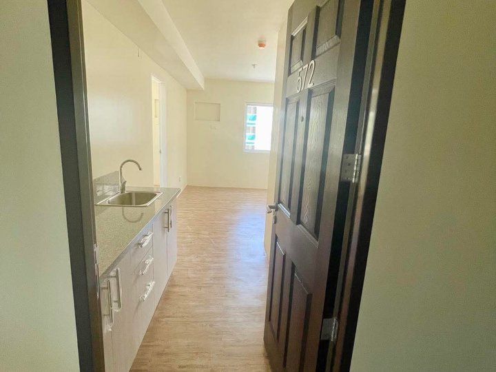 27.00 sqm 1 Bedroom Residential Condo For Sale in Berkeley Suites Silang Cavite PRE-SELLING