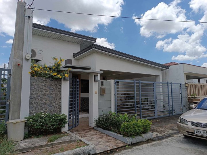 FOR SALE ALMOST BRAND NEW FULLY FURNISHED MODERN BUNGALOW HOUSE IN PAMPANGA NEAR SM TELABASTAGAN