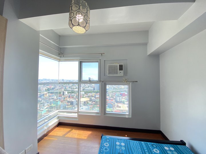 37.00 sqm 1-bedroom Residential Condo For Sale in Makati