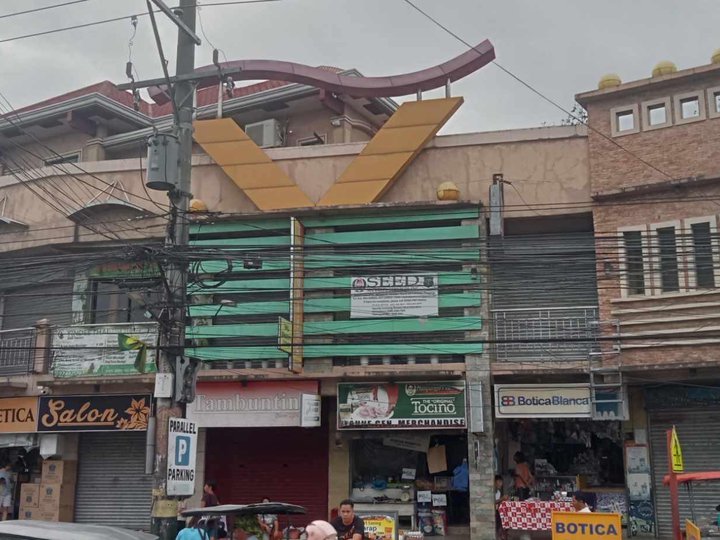 FOR SALE COMMERCIAL BUILDING WITH PENTHOUSE IN SAN FERNANDO PAMPANGA