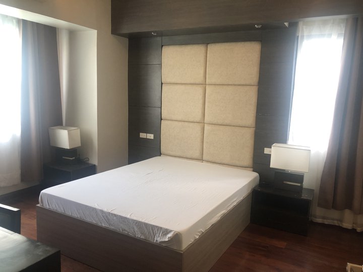 89.00 sqm 2-bedroom Condo For Rent in Cebu Business Park Cebu City Cebu