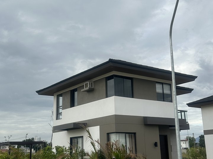 3-bedroom Single Detached House For Sale in Nuvali Santa Rosa Laguna