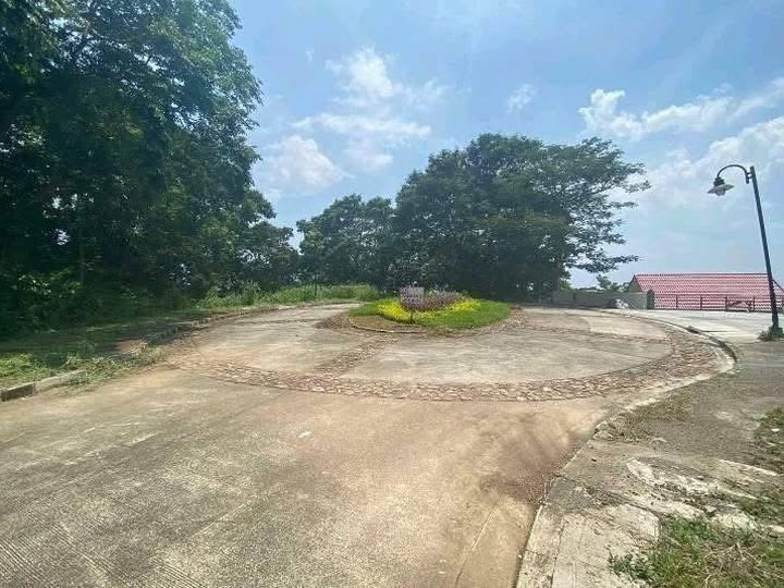 beachfront lot ready for occupancy