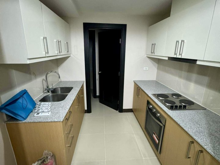 3 Bedroom Unit for Rent in Uptown Parksuites Bonifacio Global City
