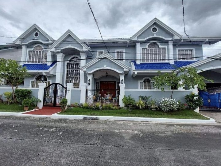 7-bedroom House For Sale in Cainta Rizal