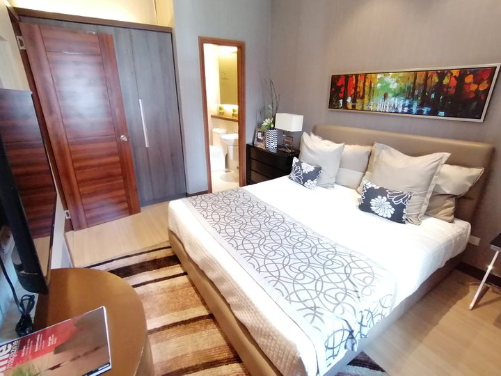 63.99 sqm 2-Bedroom Condo For Sale in Cebu Business Park Cebu City