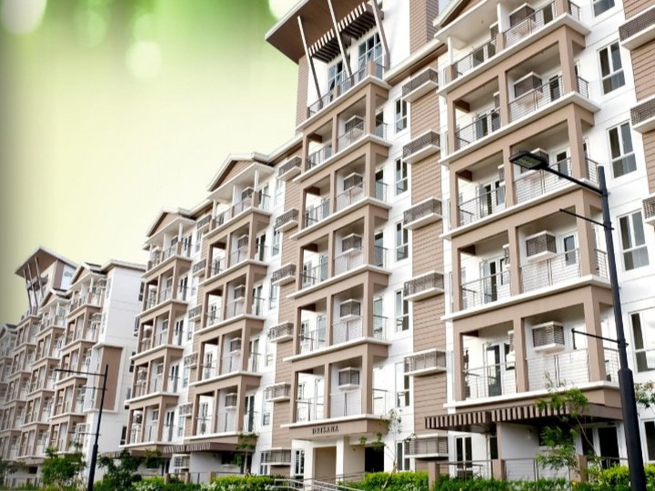 35.60 sqm 2-bedroom Mid Rise Community Condo For Sale in Quezon City