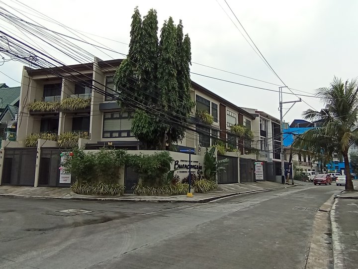 3-bedroom Townhouse For Sale in Mandaluyong Metro Manila near Makati
