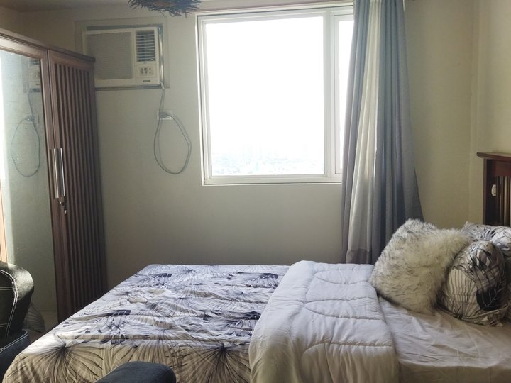 Studio Unit for Rent in Vista Shaw Residences Mandaluyong