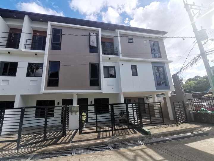 RFO Townhouse for sale in Quezon City near in Mindanao Avenue