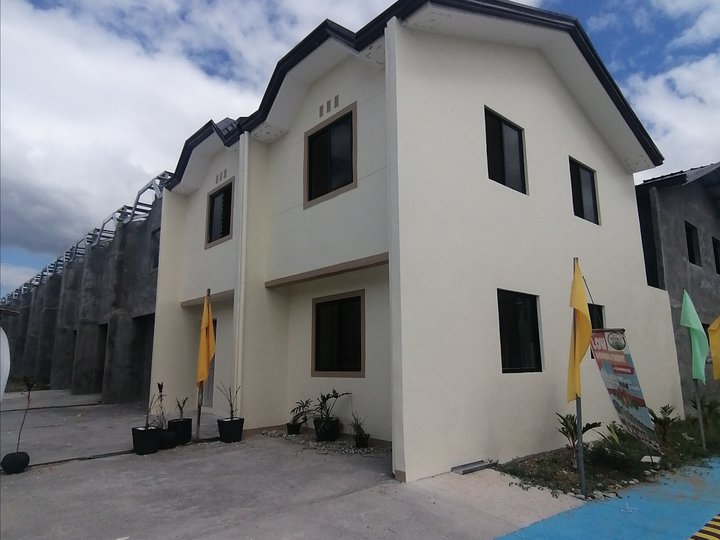 Pre-selling 2-bedroom Townhouse For Sale thru Pag-IBIG in Marilao