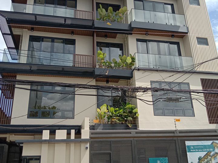 4-bedroom Townhouse For Sale in Mandaluyong The Glenbrook