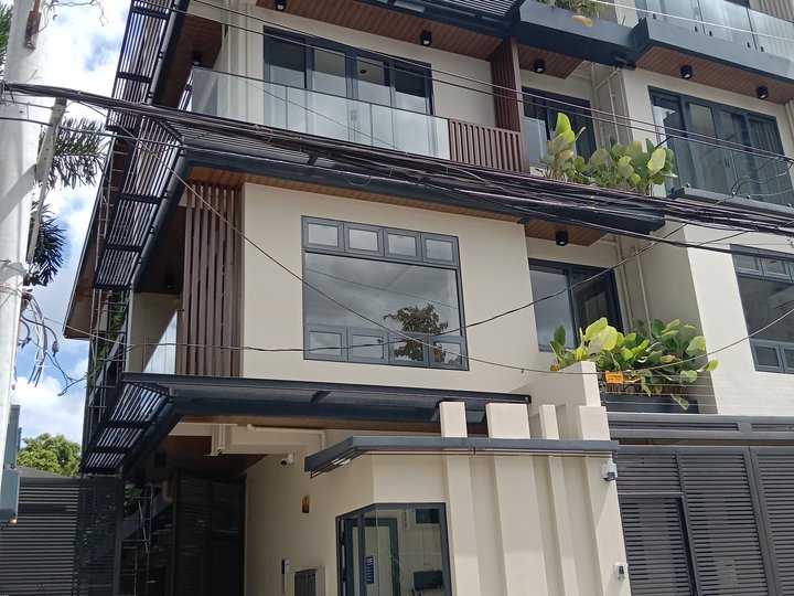 4-bedroom Townhouse For Sale in Quezon City / QC Metro Manila