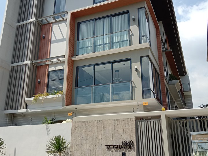 4-bedroom Townhouse For Sale in Manila Rosevale Estates