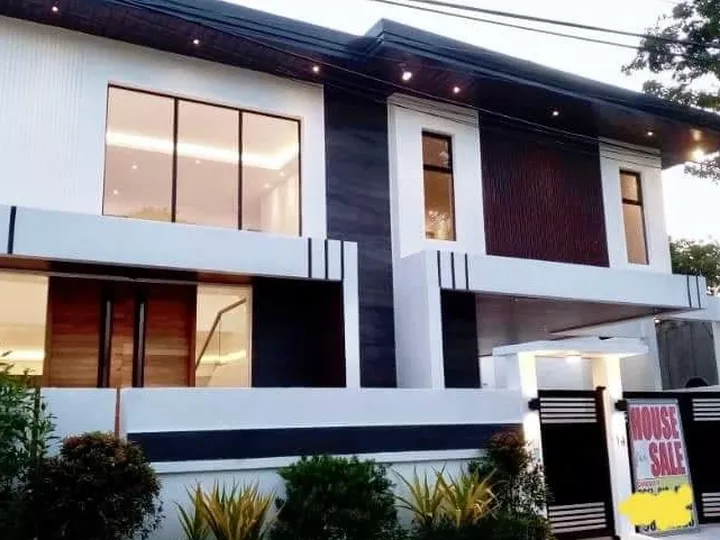 Brandnew 5-bedroom Single Detached House For Sale in Paranaque