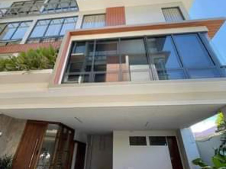 4 Bedrooms House and Lot For Sale in Paco Manila