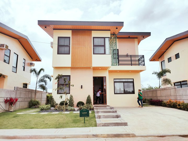 5-bedroom 4Toilet&Bath Single Detached House For Sale in Lipa Batangas