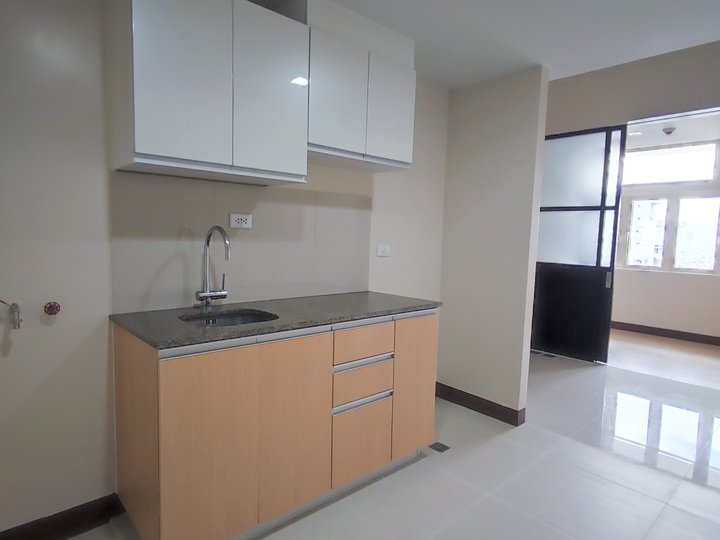 Move-in ready 32 sqm 1BR Condo for sale in Makati (Rent-to-own)