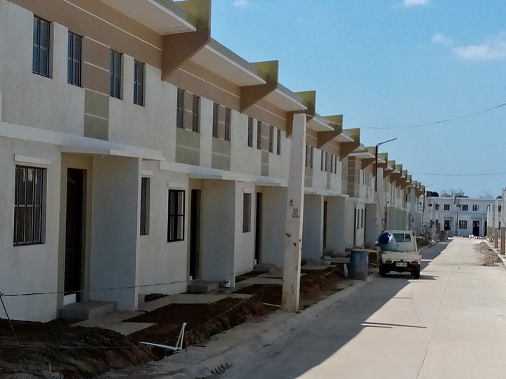 LIMITED SLOTS FOR RFO UNITS 2Bedroom Townhouse For Sale in Naic Cavite