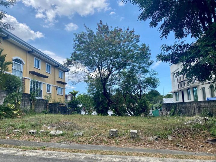 For Sale: Vacant Lot in Ayala Hillside, Quezon City