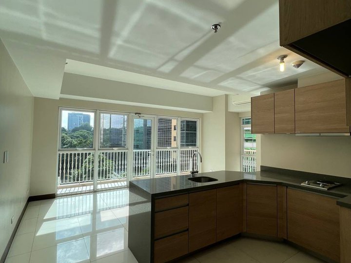 big cut 1 bedroom condo for sale in mckinley hill taguig st marks