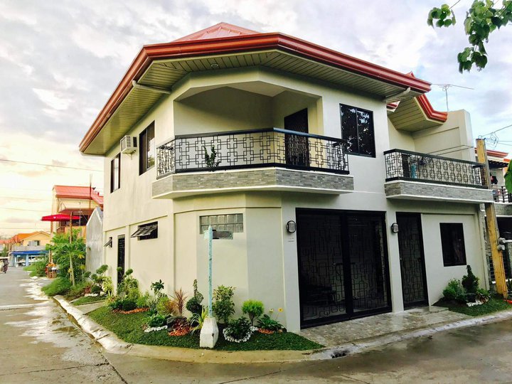 3-bedroom House For Sale in Cabuyao Laguna Corner Lot