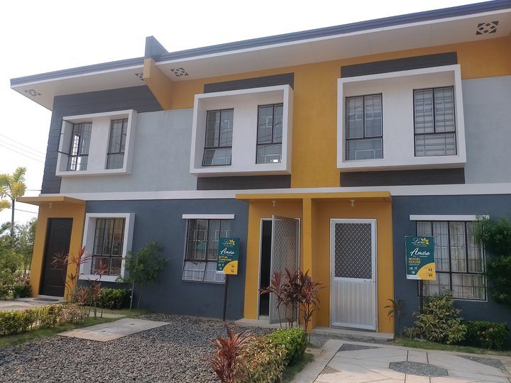 2-bedroom Townhouse For Sale in Naic Cavite