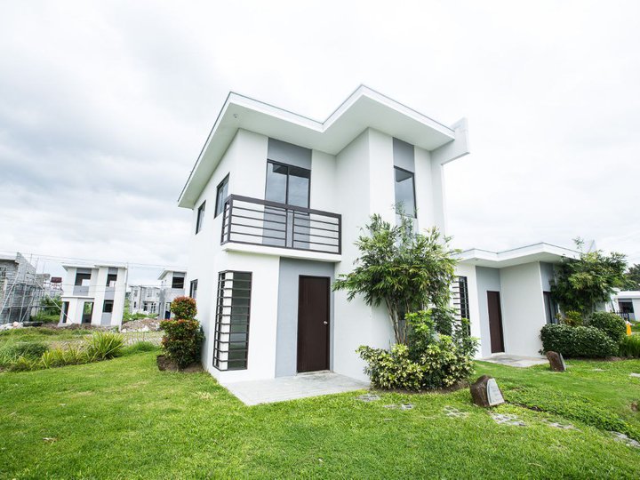 3-bedroom Single Detached House For Sale in Urdaneta Pangasinan