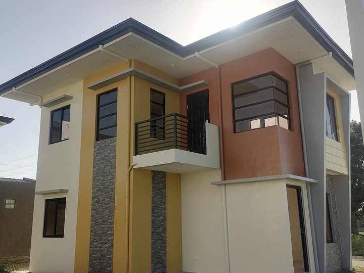 4-bedroom Single Detached House For Sale in Lipa City Batangas