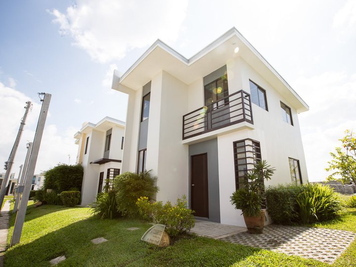 3-Bedrooms Single Detached House For Sale in Urdaneta Pangasinan