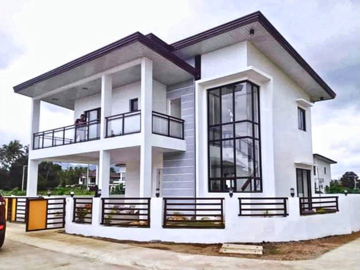 Complete Turnover 5 Bedroom House in Lipa Batangas for Sale