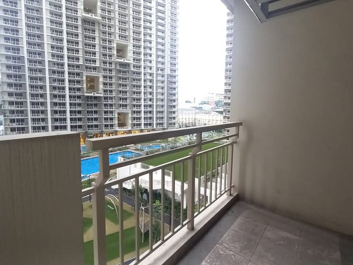 2 Bedroom Allegra Garden Place for Rent