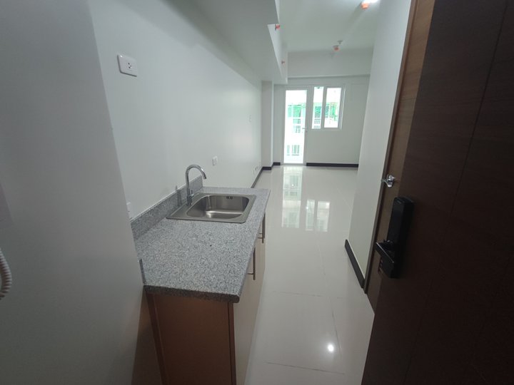 Move-in Ready: Rent-to-Own Studio Condo with Balcony in Pasay