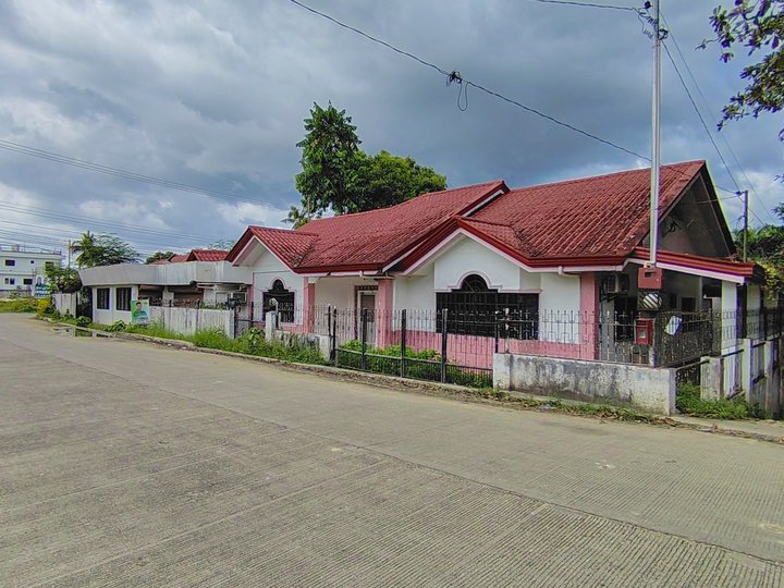 Residential/Commercial House & Lot For Sale Within Tagbilaran City near Land Transportation Office.