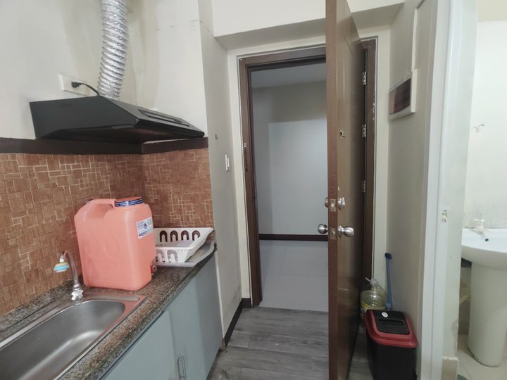 Condo for Rent in sta ana manila near makati, Mandaluyong taft