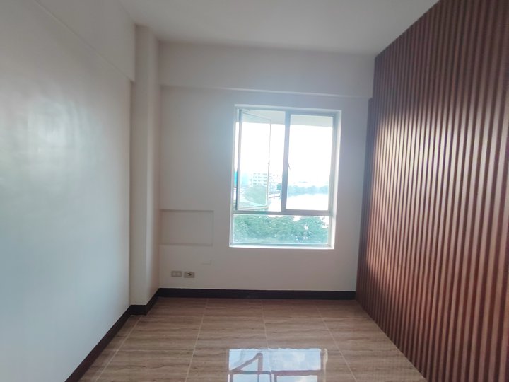 Condo for Rent in sta ana manila.