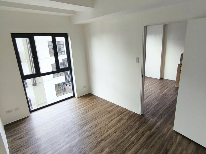Condo unit at Capitol Commons near Diliman Doctors, UP Town Center, with rent to own options