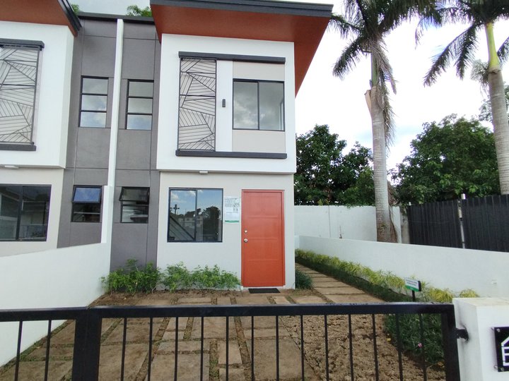 End Unit Townhouse House and Lot in PHirst Park Homes Santo Tomas