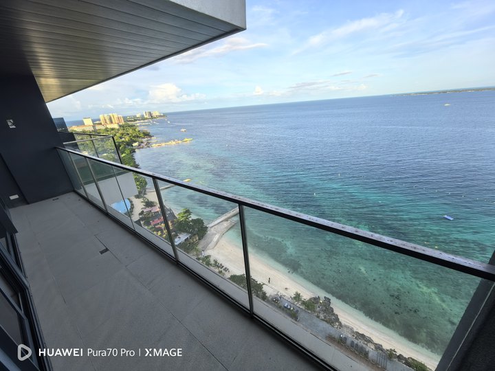 The Reef Mactan 1BR 67sqm Island Resort Seaview Lapulapu