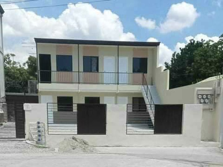 Pre-Owned 36.00 sqm 6-bedroom Apartment For Sale in Angeles Pampanga